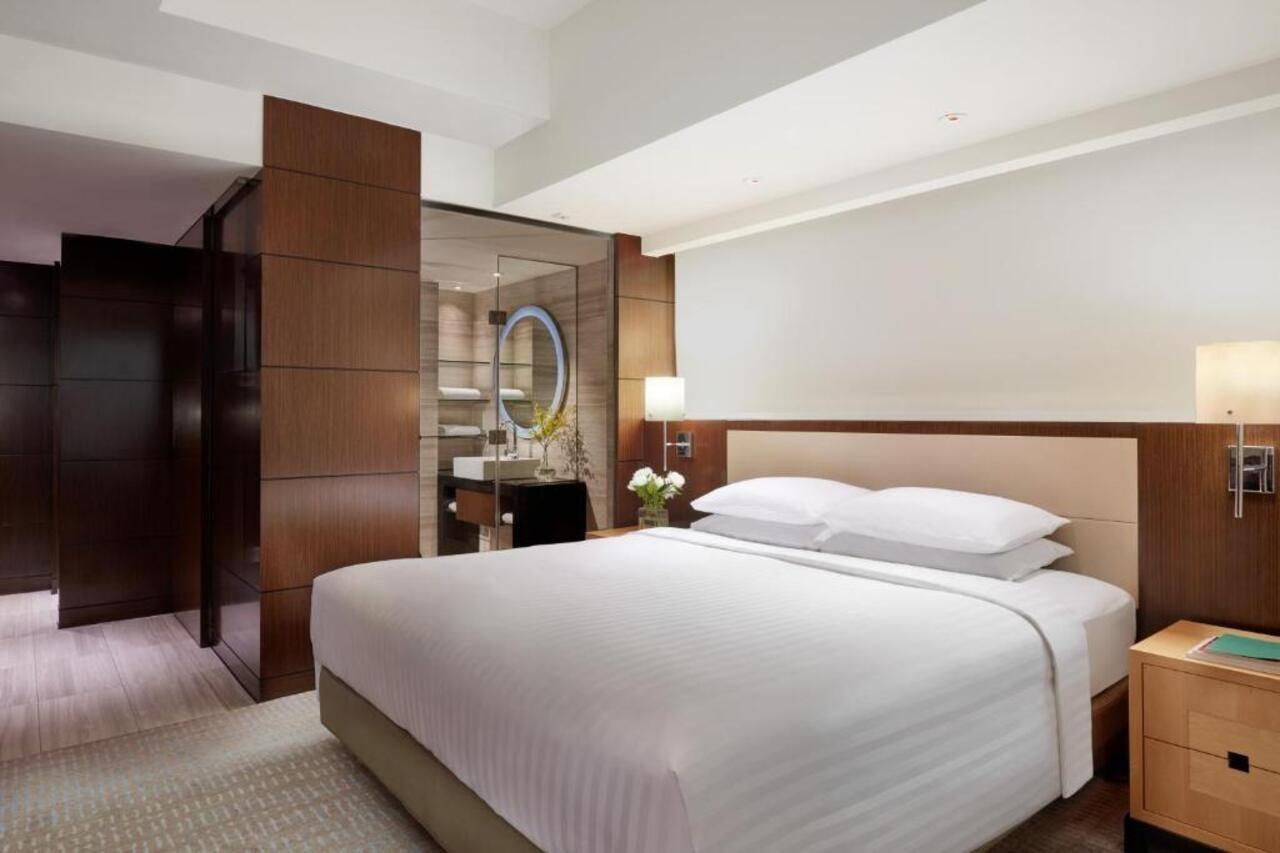 Courtyard By Marriott Hong Kong Hotel Exterior photo