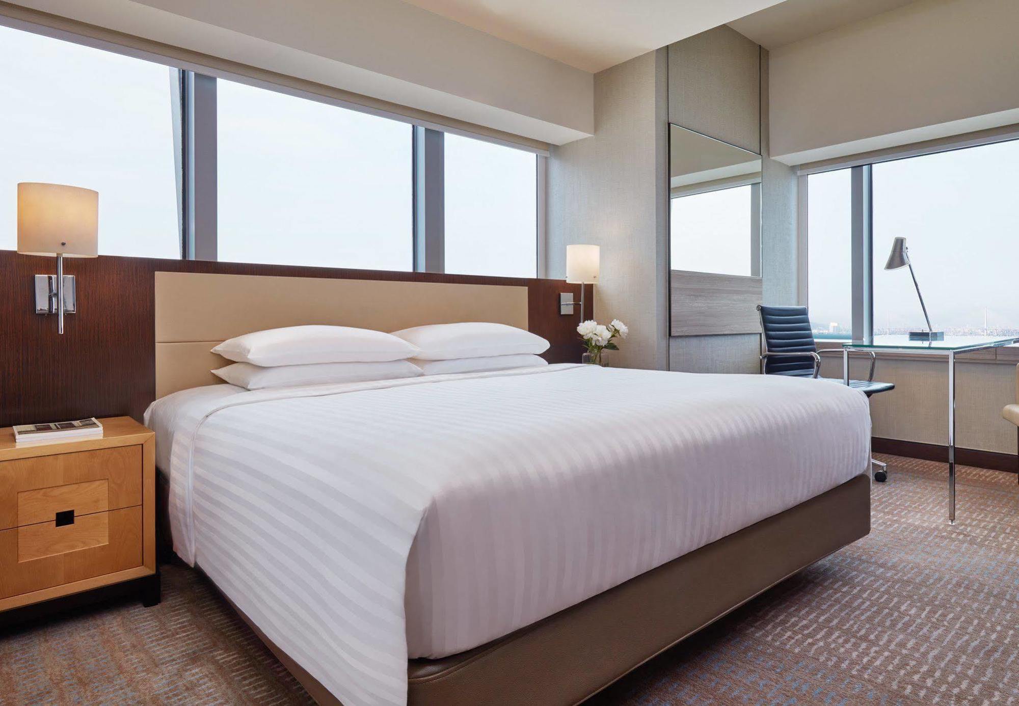 Courtyard By Marriott Hong Kong Hotel Exterior photo